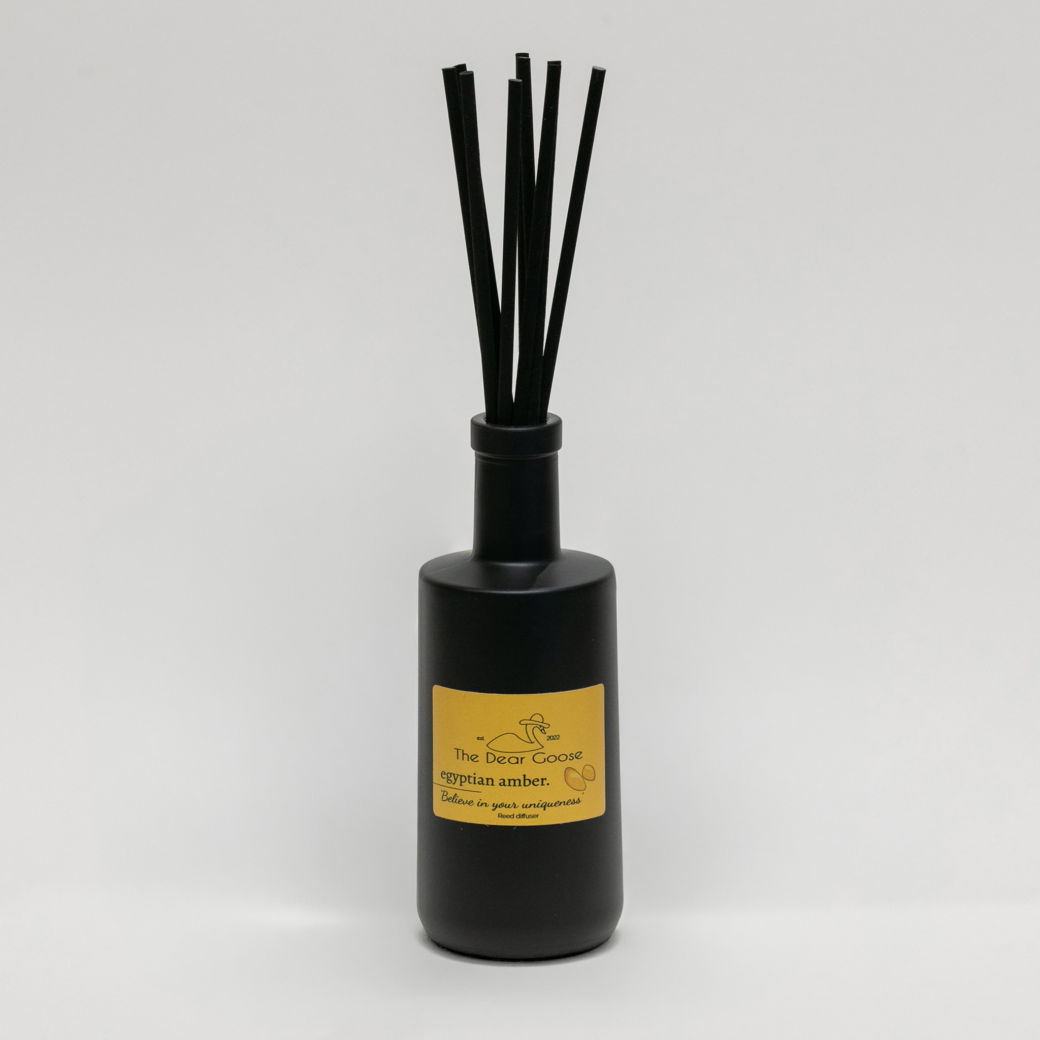 The Dear Goose Dif 200 amber Αρωματικό Χώρου 'egyptian amber.' Black - Image 1